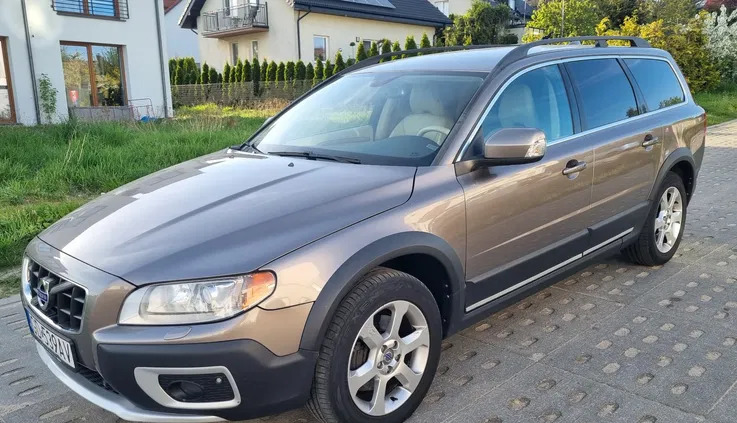 łódzkie Volvo XC 70 cena 45000 przebieg: 252900, rok produkcji 2010 z Gdańsk